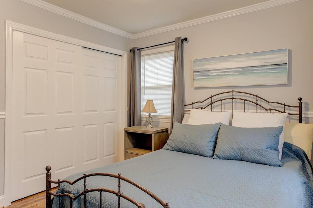 Charming Home Near Folly & Downtown Charleston Exteriör bild