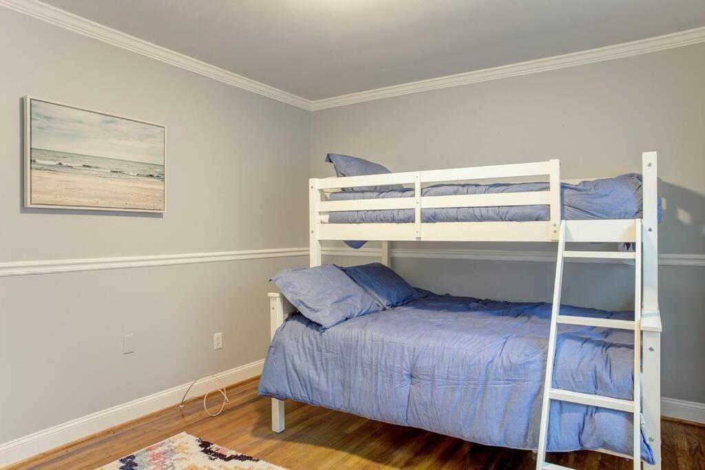 Charming Home Near Folly & Downtown Charleston Exteriör bild